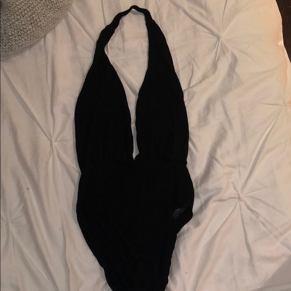 Going out top - Picture 1 of 2